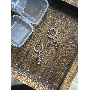 4.5-star customer review photo by A*****o, image 3 of 4 for Minimalist Brass Rhinestone Stackable Band Rings