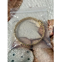 Foto recensione di H*****i 4.6 stelle, immagine 6 di 8, su Bracciale Rigido Aperto Foglia di Grano Acciaio Inossidabile