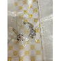4.7-star customer review photo by M*****i, image 6 of 6 for Women Tri-Fold PU Leather Wallet with Litchi Grain Buckle
